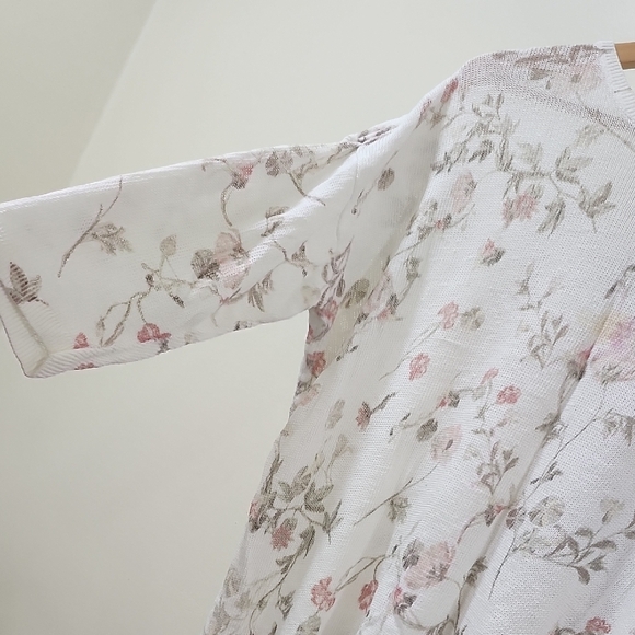 J. Jill Cream Floral Blouse - Picture 7 of 11